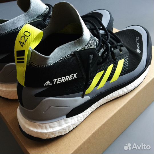 Кроссовки adidas terrex Сборной Германии 2021г