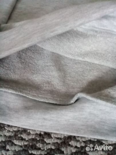 Свитшоты 46 размер