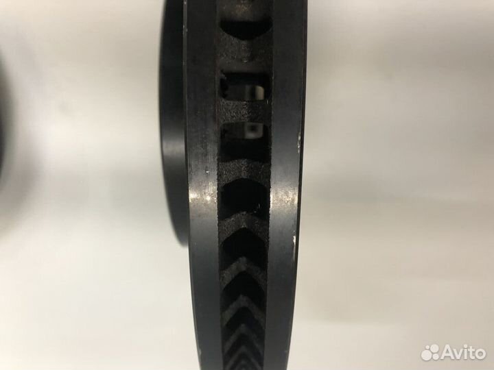 Диск тормозной передний для Toyota Camry v 40 2.4