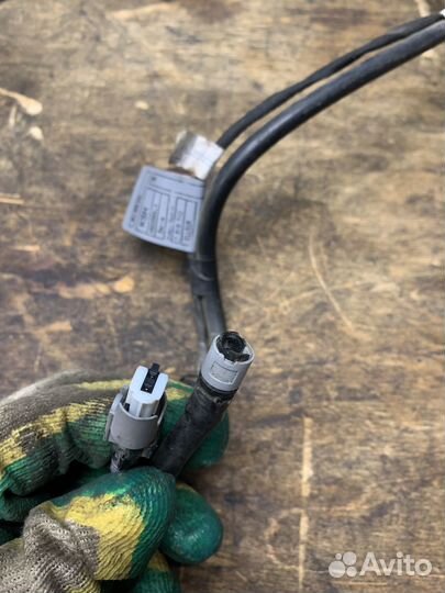 Проводка форсунки омывателя BMW E66 N62 N62B48B