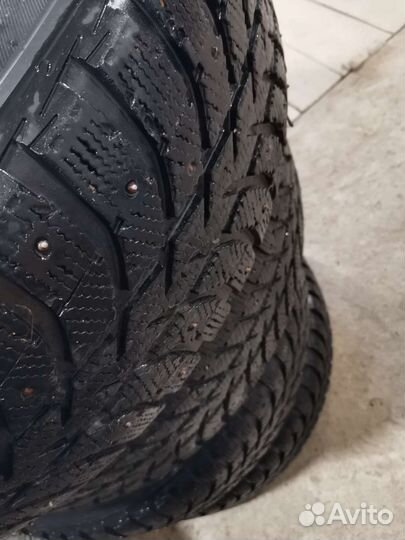 Bridgestone Ice Cruiser 5000 235/65 R17 108