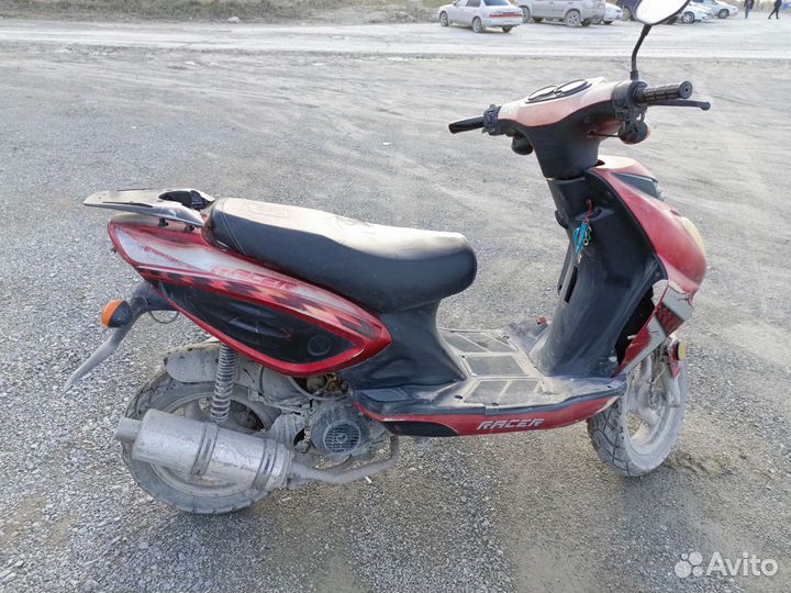 Скутер Racer Lupus 50