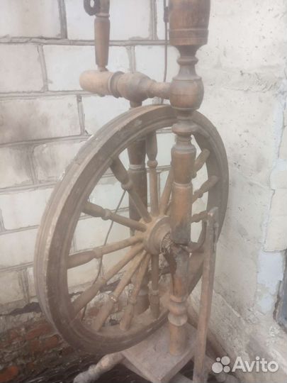Прялка деревянная старинная