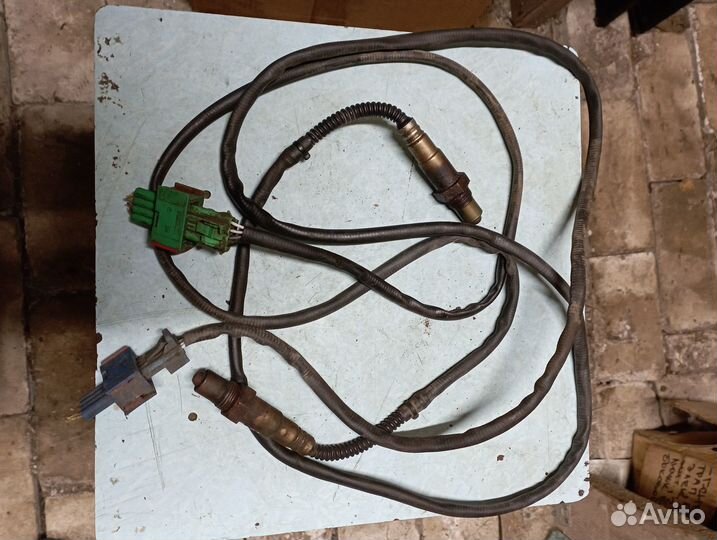 Датчик кислородный на Пежо 407 2008 год 2л