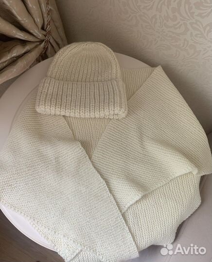 Шапка и косынка вязаная шерсть мериноса