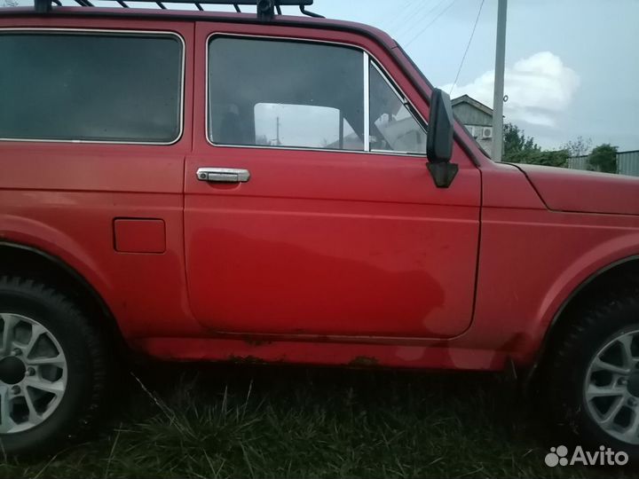 LADA 4x4 (Нива) 1.6 МТ, 1992, 100 000 км