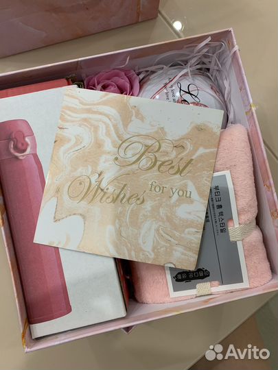 Подарочный набор для девушки. Подарок на 8 марта
