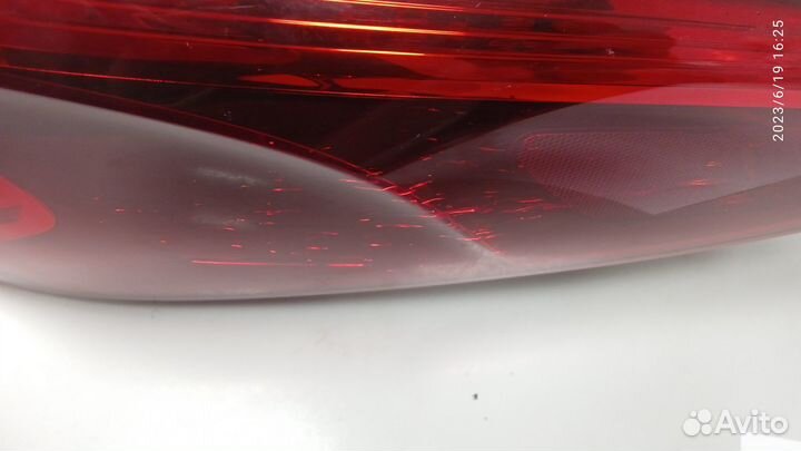 Фонарь задний правый наружный Kia Rio 4