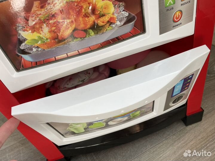 Детская игровая кухня с водой