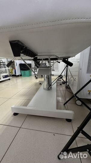 Кушетка косметологическая на гидравлике
