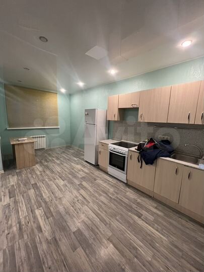 2-к. квартира, 51 м², 1/4 эт.