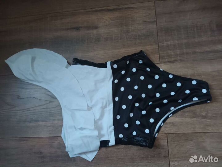 Купальник женский 42 44 новый