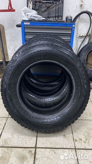 Nokian Tyres Hakkapeliitta 5 235/65 R17 108T