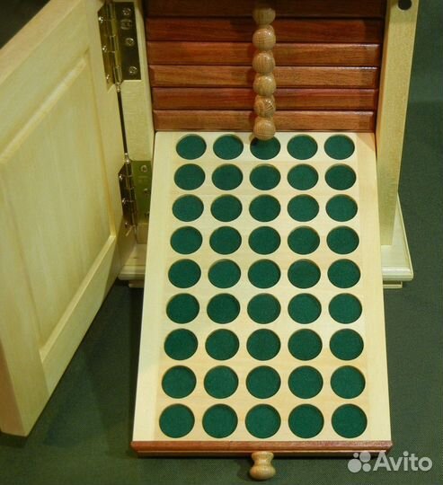 Мюнцкабинет №22