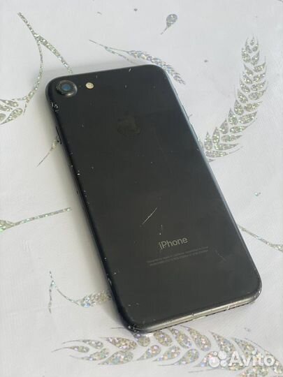 iPhone 7, 32 ГБ
