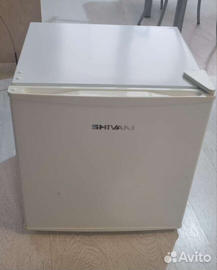 Холодильник бу маленький