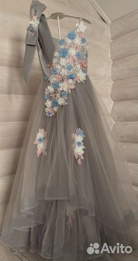 Бальное платье на прокат