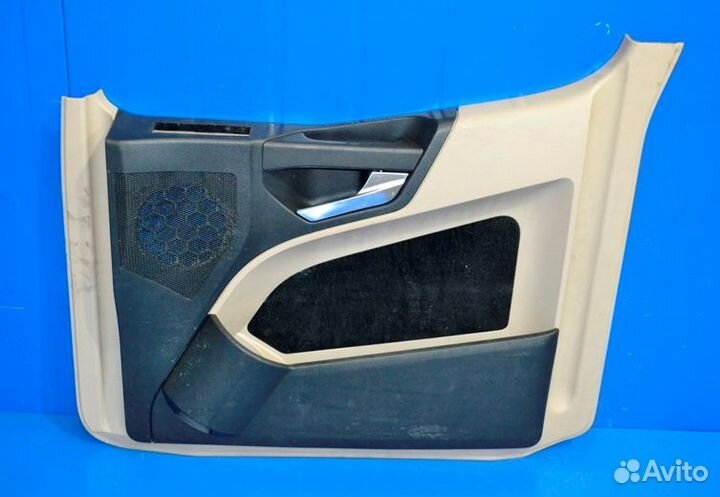 Обшивка двери, правая mercedes-benz Actros MP4 184