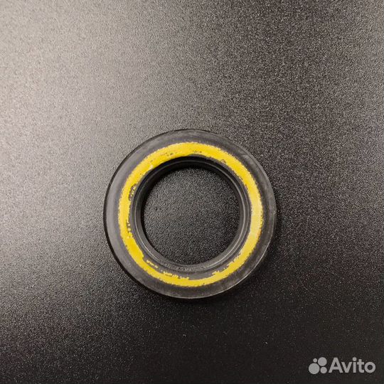 Сальник Suzuki (09282-22007) (22x36x6) (Suzuki)