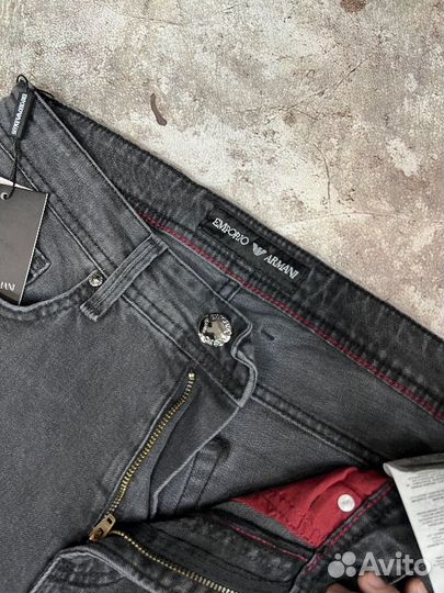 Джинсы Emporio Armani