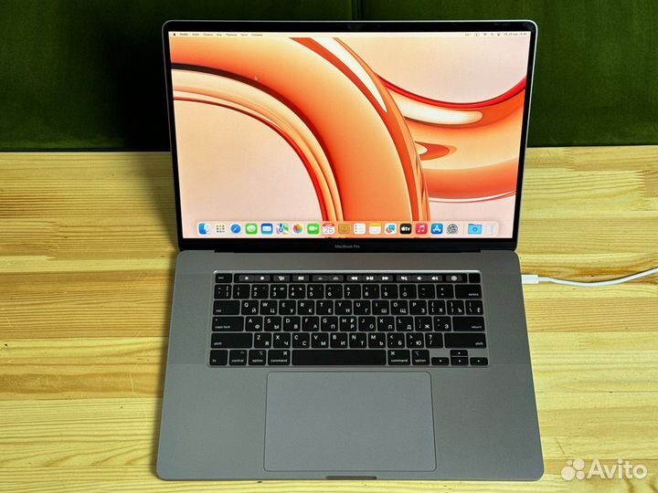 RU MacBook Pro 16 в топовой конфигурации