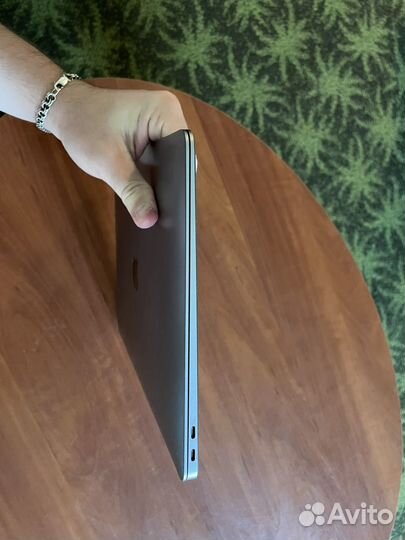 Apple MacBook air 13 2020 m1 8gb 256