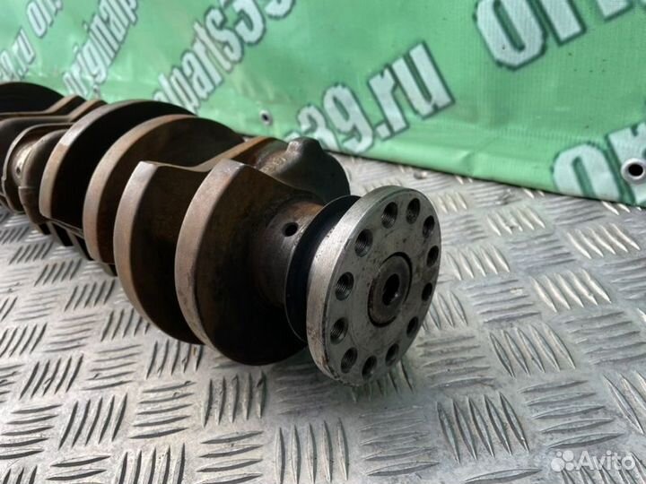 Коленвал Mercedes W123 M110 E28 1983