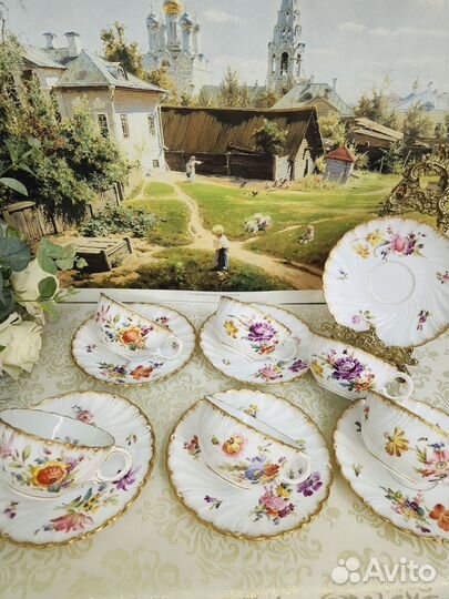 Антикварная чашка и блюдце/ чайная пара