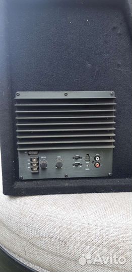 Активный сабвуфер