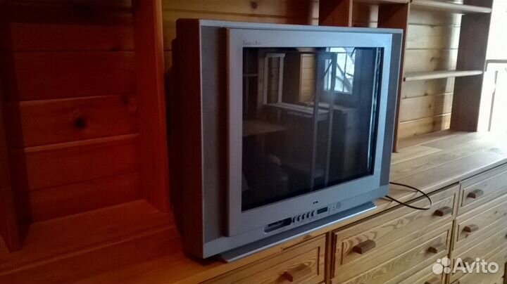 Телевизор JVC