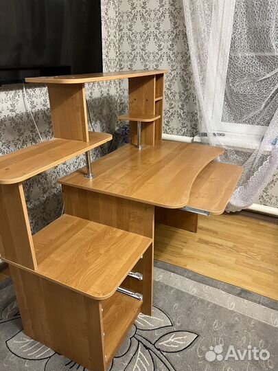 Компьютерный стол б/у