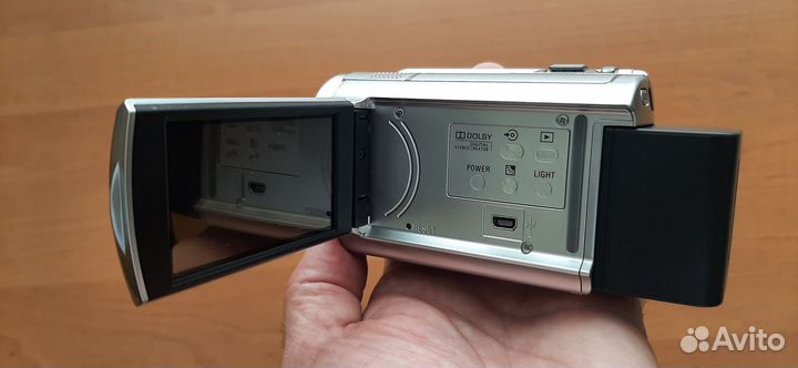Видеокамера sony DCR-SR68