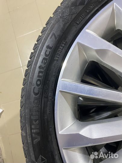 Continental ContiVikingContact 7 235/45 R18