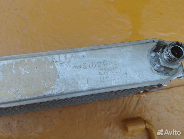 Радиатор Сааб 9000