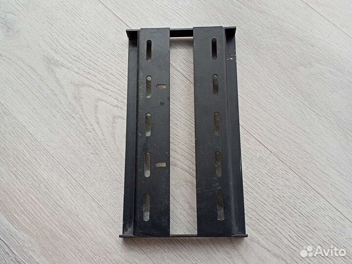 Кронштейн для телевизора