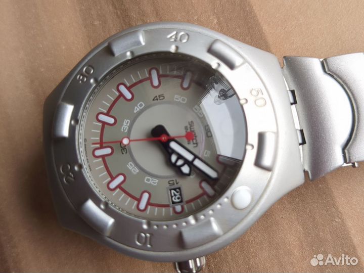 Часы swatch