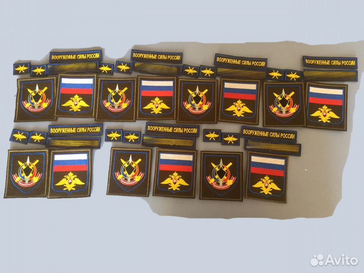 Комплект военных шевронов на липучке