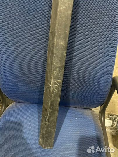 Накладка двери передняя правая Peugeot 308