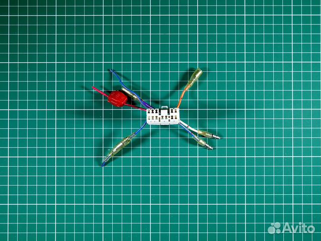 Колодка разъема автомагнитолы Mazda F кузов BG