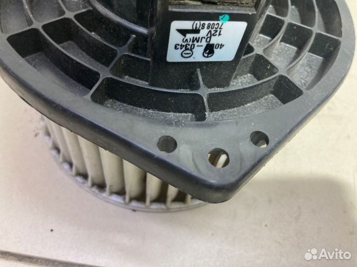 Моторчик отопителя Nissan Almera Classic B10