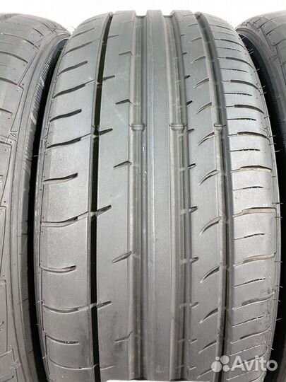 Falken Azenis FK-453CC 215/50 R18