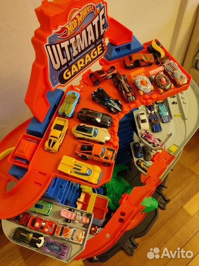 Машинки hot wheels