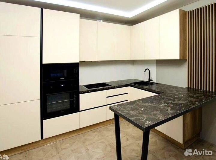 Кухонный гарнитур 