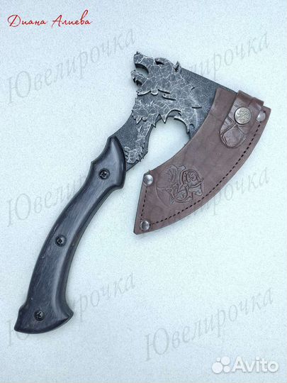 Кованный топор ручной работы