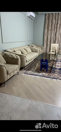 Диваны и холлы