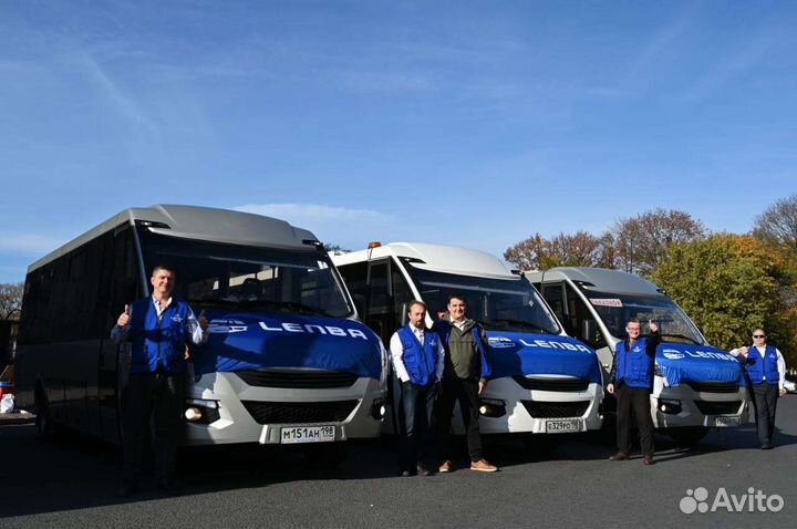 Минивэн, микроавтобус, автобус с водителем