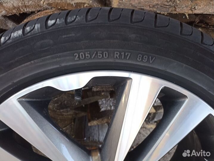 Pirelli Cinturato P7 new 205/50 R17
