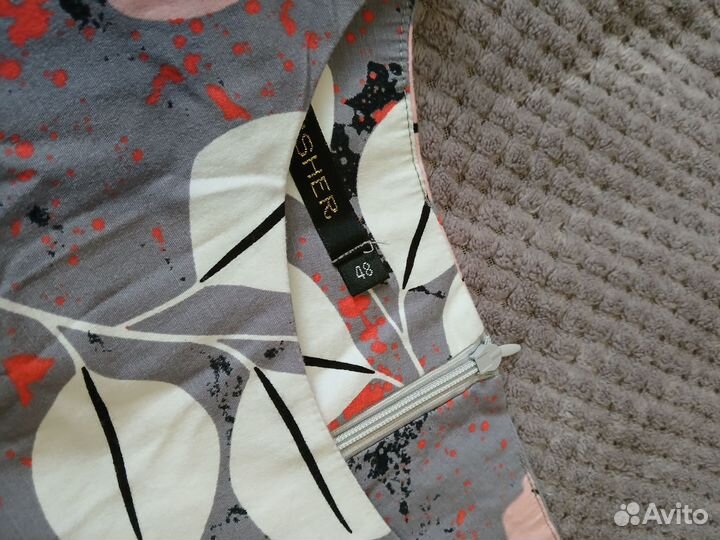 Платье женское 48 размер