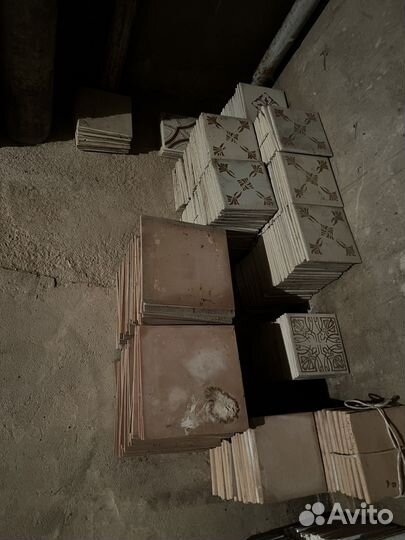 Керамическая напольная плитка