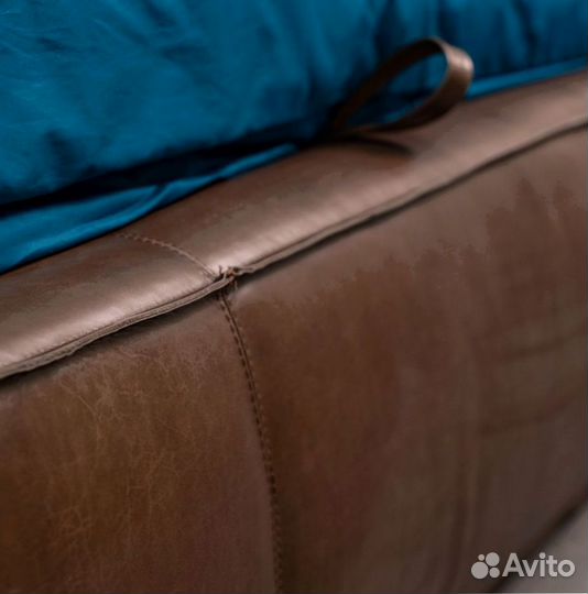 Кровать Leather Cloud Bed